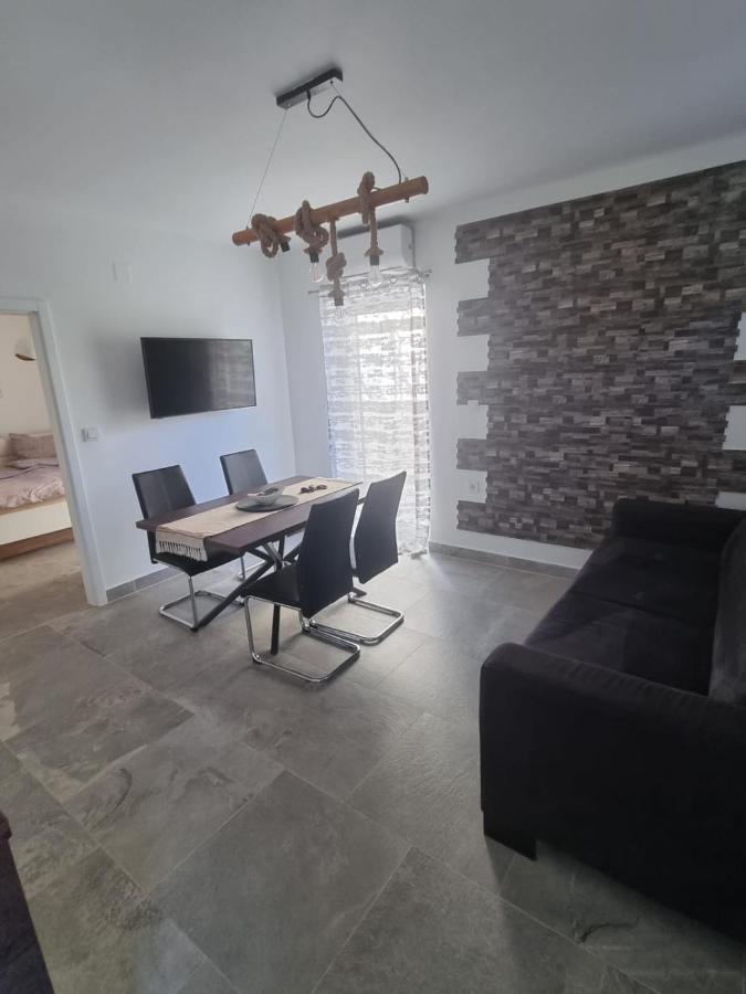 Villa Marta Порат Екстериор снимка