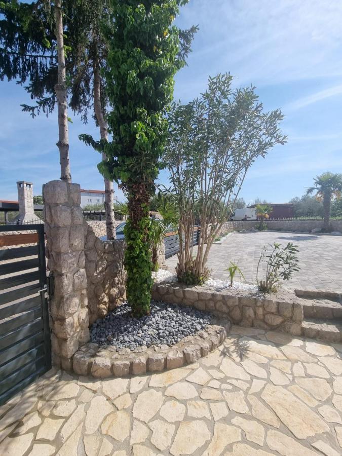 Villa Marta Порат Екстериор снимка